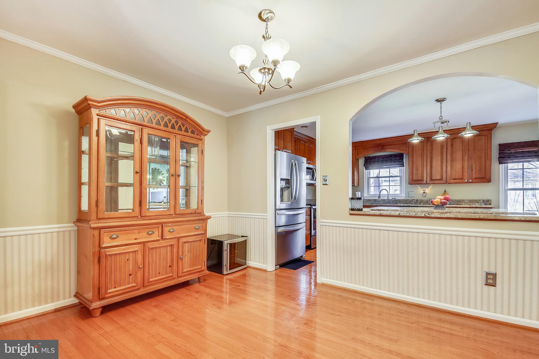 7920 Treeside Court Springfield, VA 22152 - Photo 2 of 31 Gallery Image 2