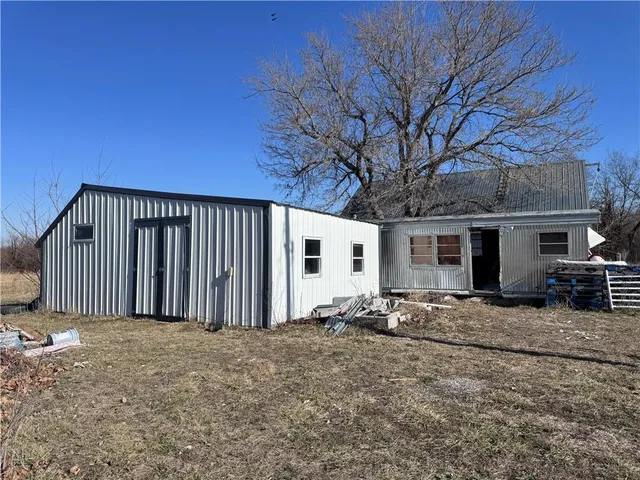 $598,000 | 1057 Northeast 75, Knob Noster, MO 65336