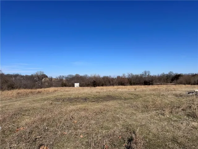 $598,000 | 1057 Northeast 75, Knob Noster, MO 65336