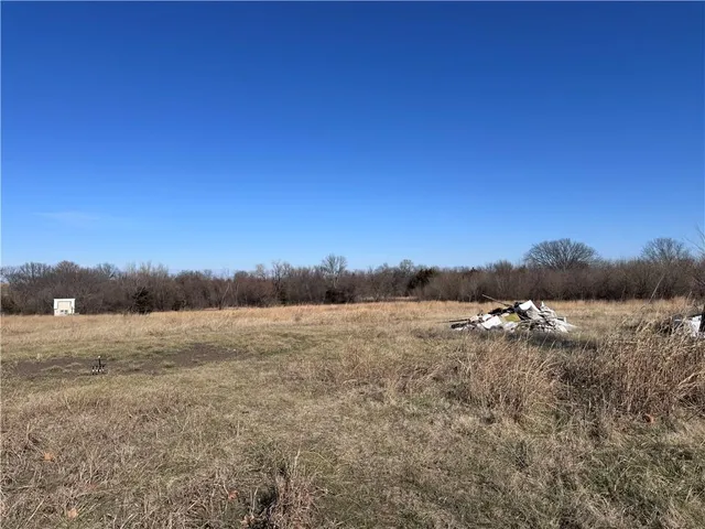 $598,000 | 1057 Northeast 75, Knob Noster, MO 65336