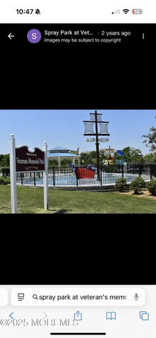 a view of an outdoor space