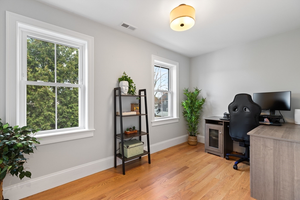 148 Main Street Waltham, MA 02453 - Photo 26 of 39