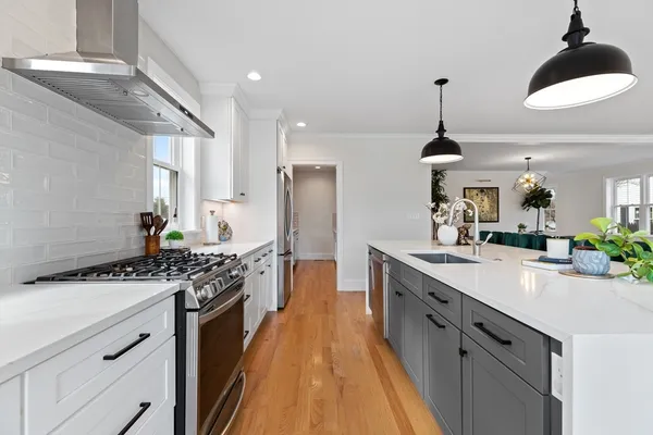 $1,899,000 | 148 Main Street, Waltham, MA 02453