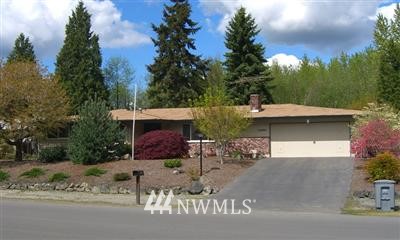 4600 Northeast 24th Street Renton, WA 98059 - Photo 1 of 1 a view of a patio with table and chairs and potted plants