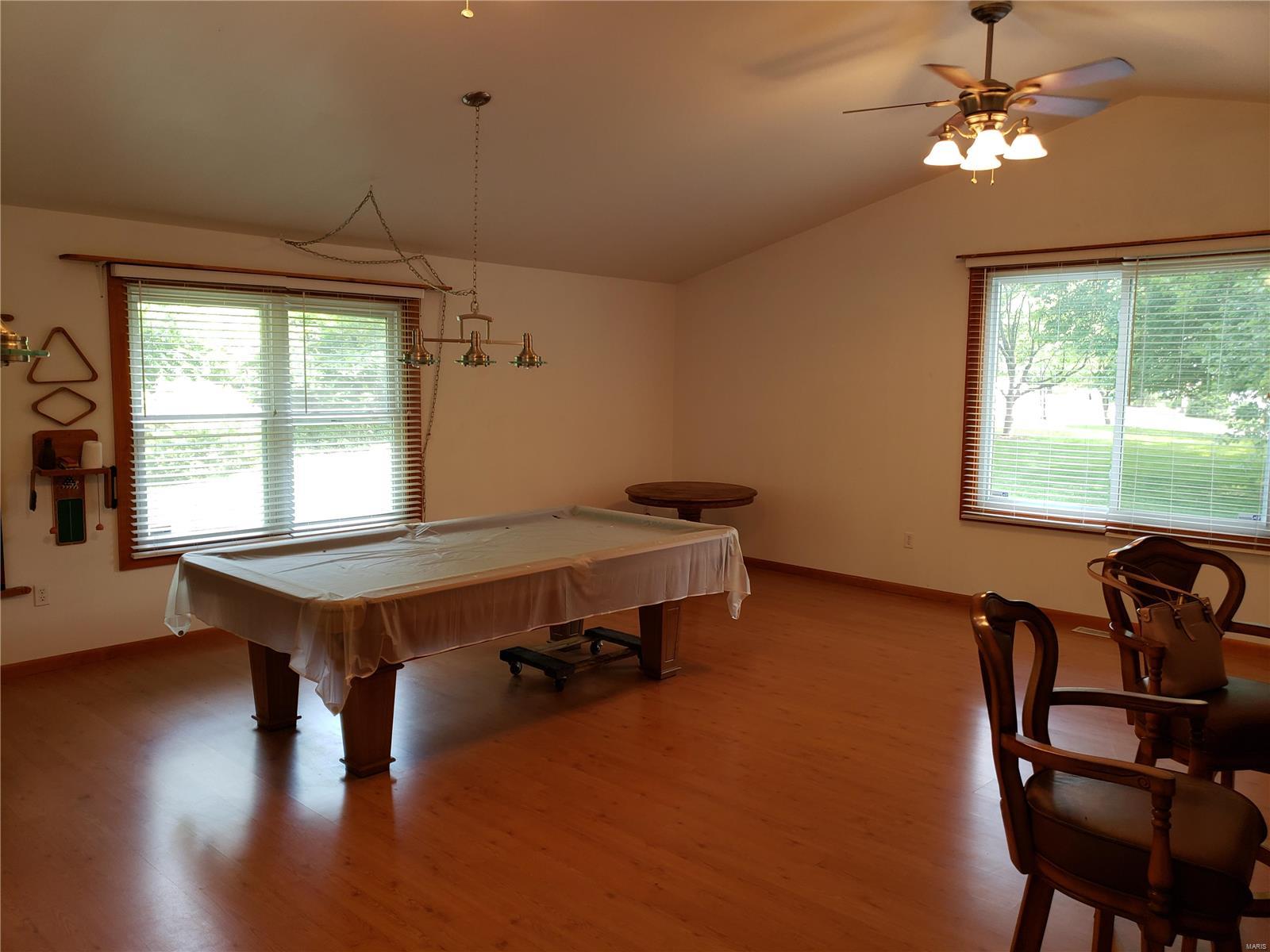 823 Schwarz Road Edwardsville, IL 62025 - Photo 3 of 62 Gallery Image 3