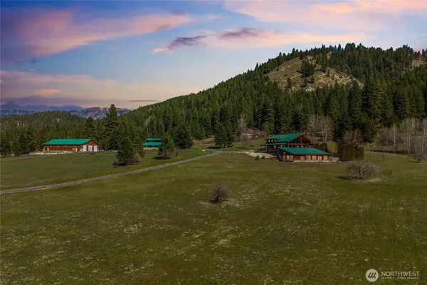 $3,500,000 | 18553 Camp 12 Road, Leavenworth, WA 98826