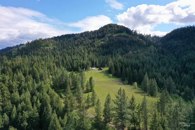 $549,000 | 673 Neighbors Lane, Orofino, ID 83544