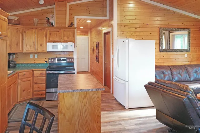 $549,000 | 673 Neighbors Lane, Orofino, ID 83544