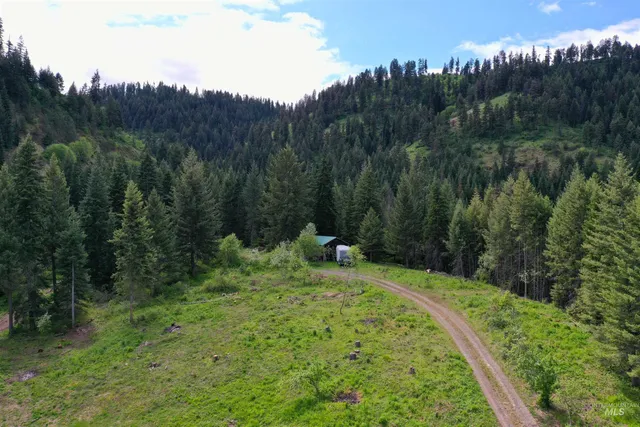 $549,000 | 673 Neighbors Lane, Orofino, ID 83544