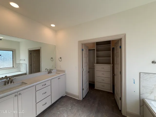 $315,620 | 209 Anderson Oaks Drive, Pearl, MS 39208