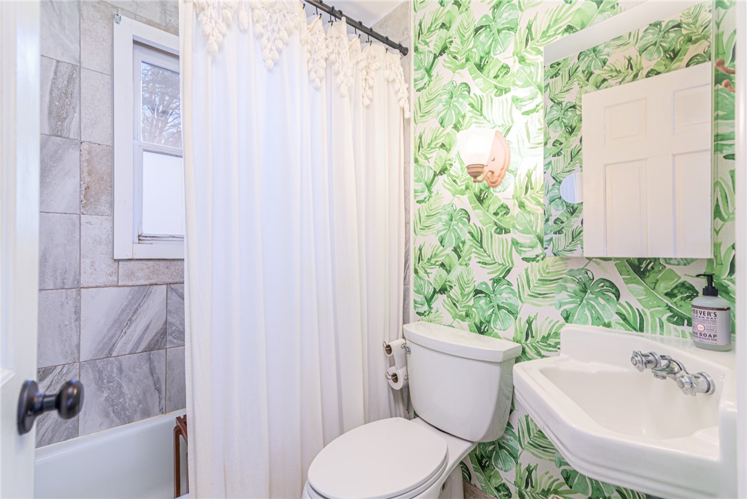 46 Willow Road Charlestown, RI 02813 - Photo 13 of 31