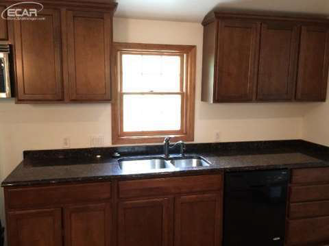 6370 Johnson Road Flushing, MI 48433 - Photo 14 of 38 20441258-13.JPG