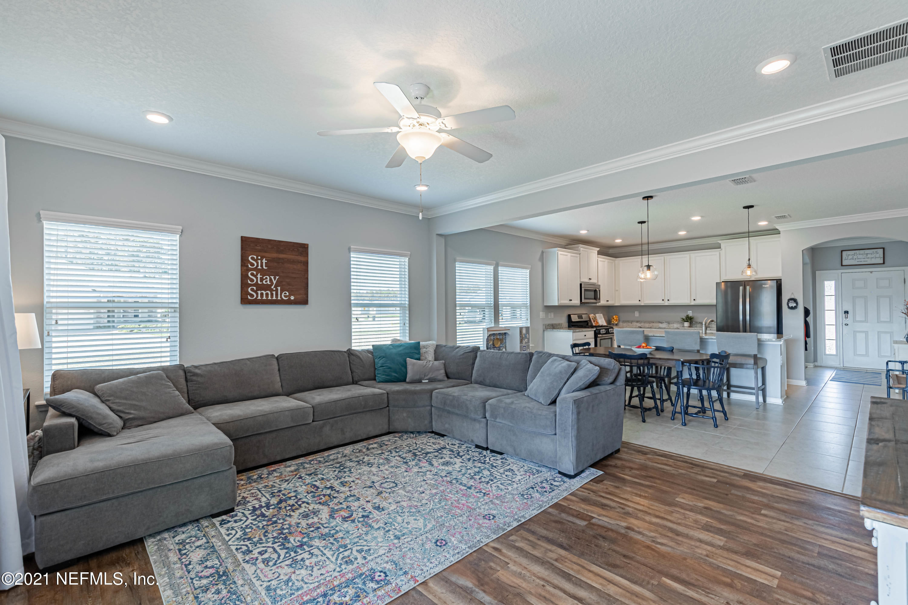 185 Antilles Road St. Augustine, FL 32092 - Photo 25 of 44 17 Family Room-3