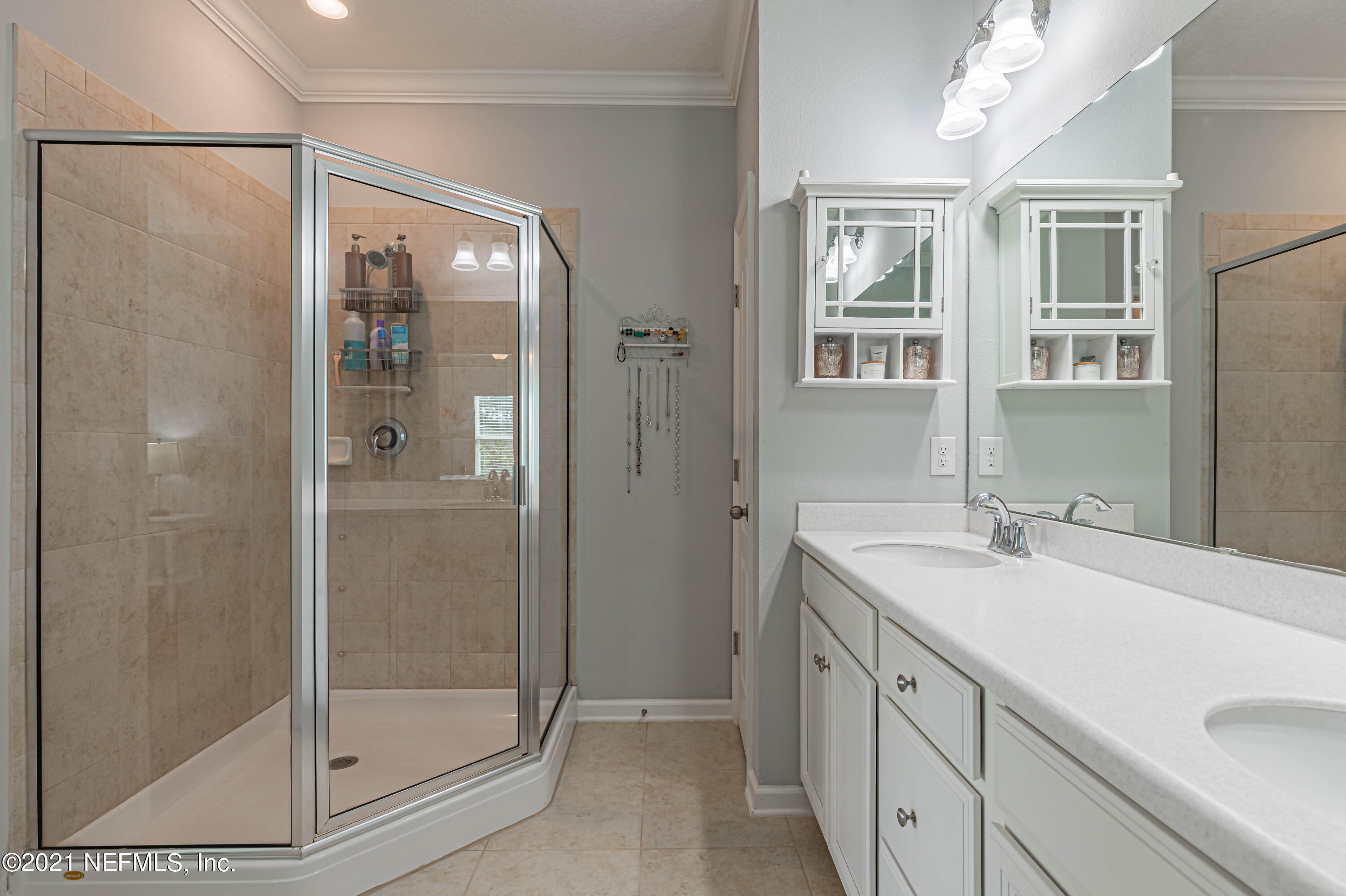 185 Antilles Road St. Augustine, FL 32092 - Photo 30 of 44 23 Primary Bathroom