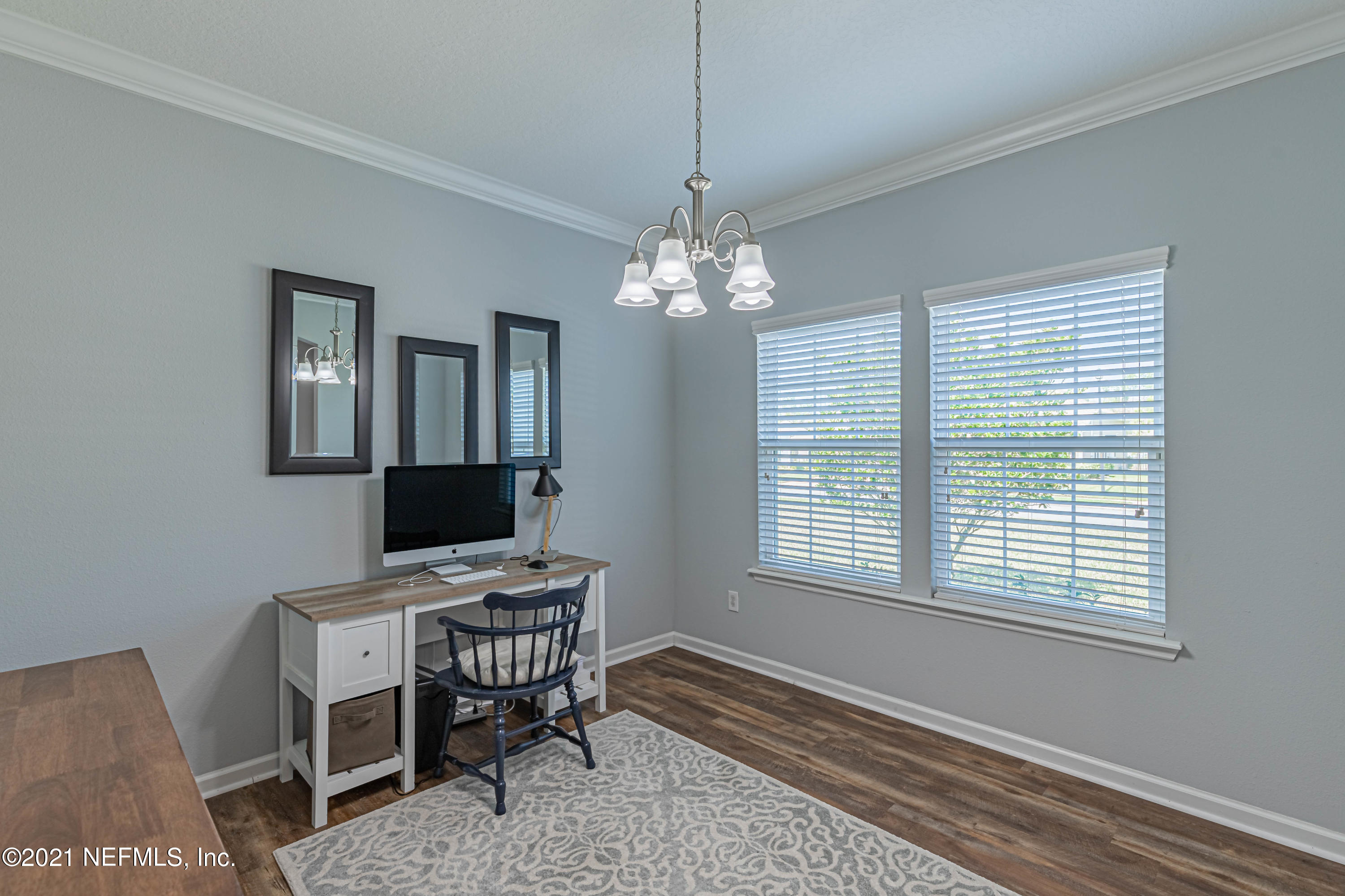 Study/dining room
