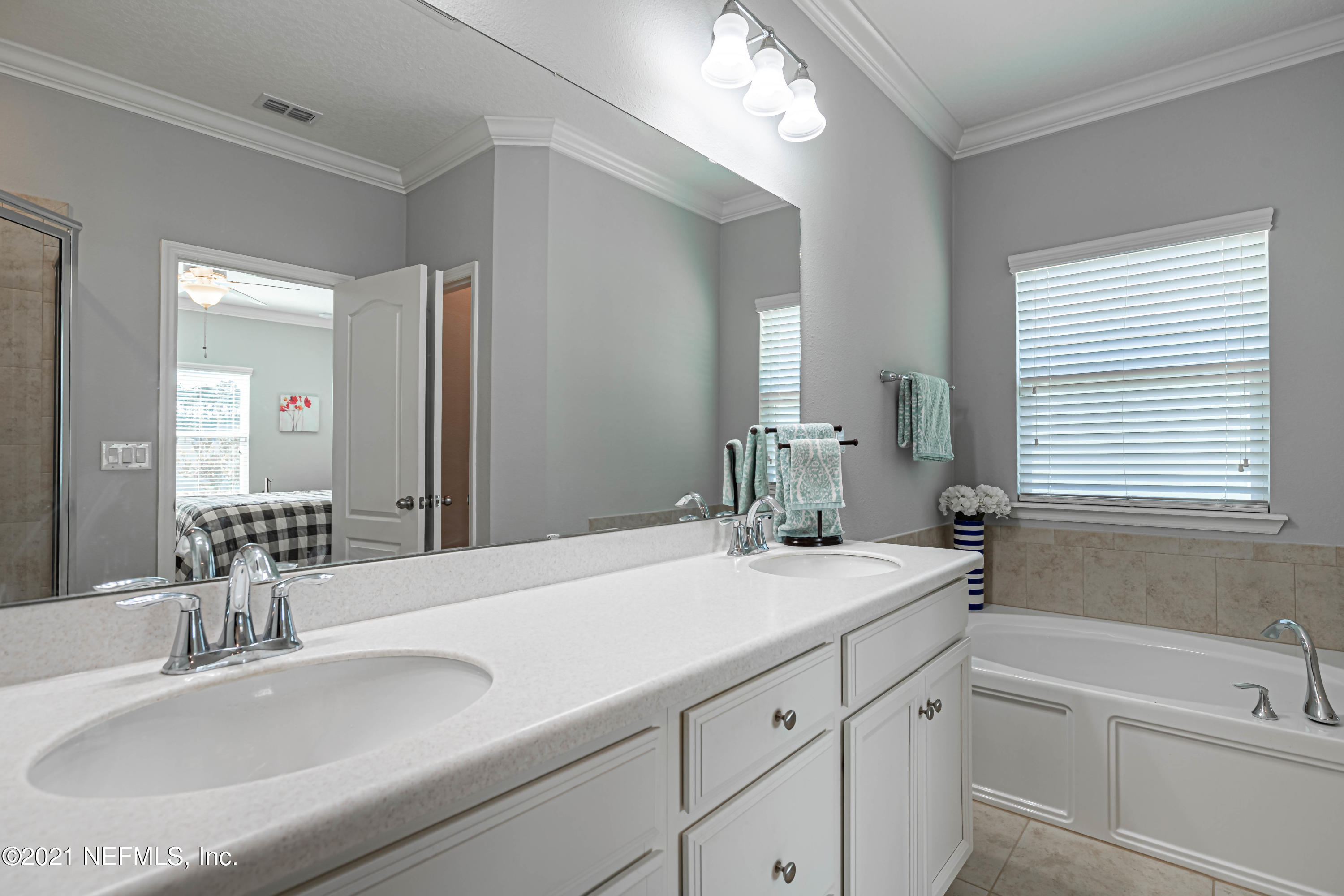 185 Antilles Road St. Augustine, FL 32092 - Photo 9 of 44 Primary Bathroom-2