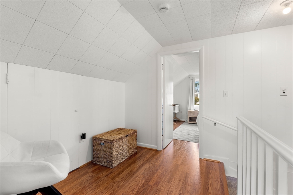 2 Girdler Road Marblehead, MA 01945 - Photo 19 of 30