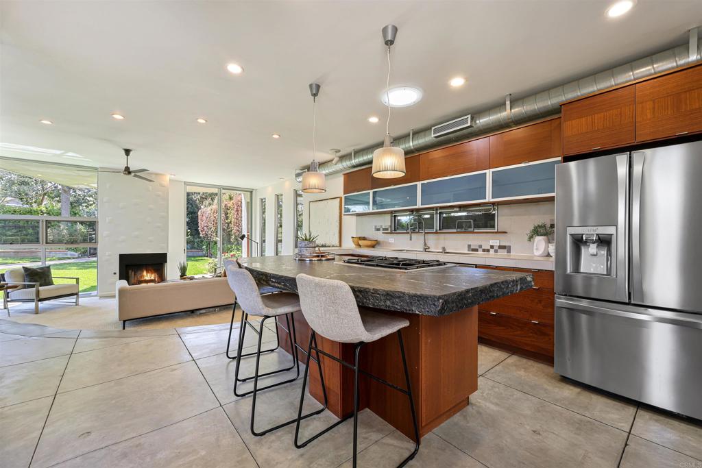 3312 James Drive Carlsbad, CA 92008 - Photo 3 of 41