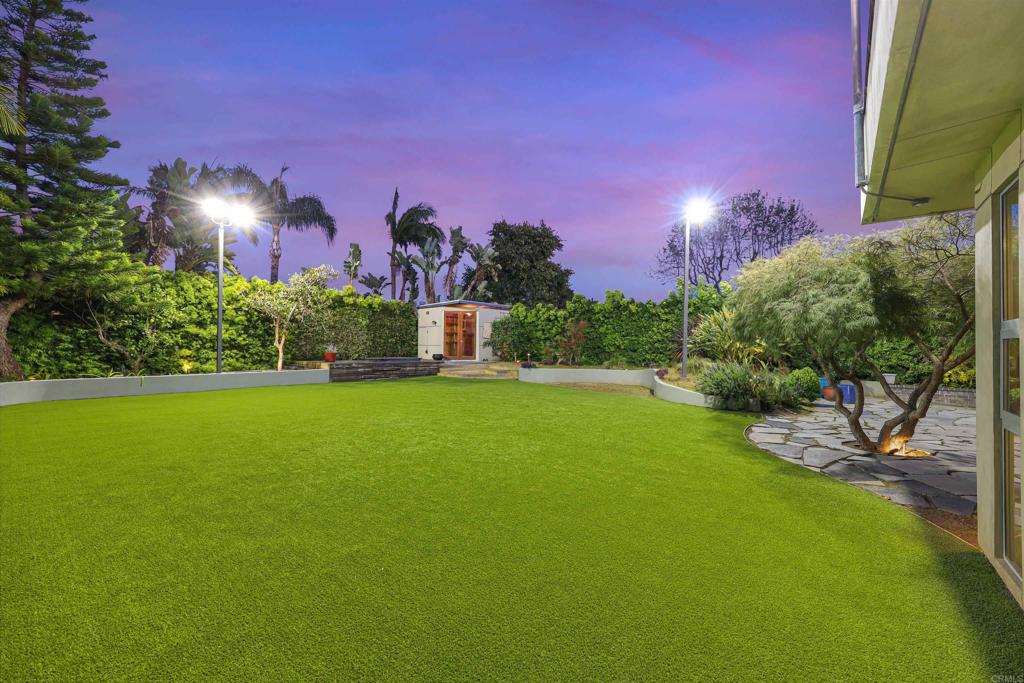 3312 James Drive Carlsbad, CA 92008 - Photo 34 of 41