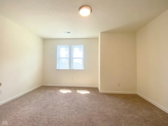 $277,500 | 2021 Sandhill Drive, Seymour, IN 47274