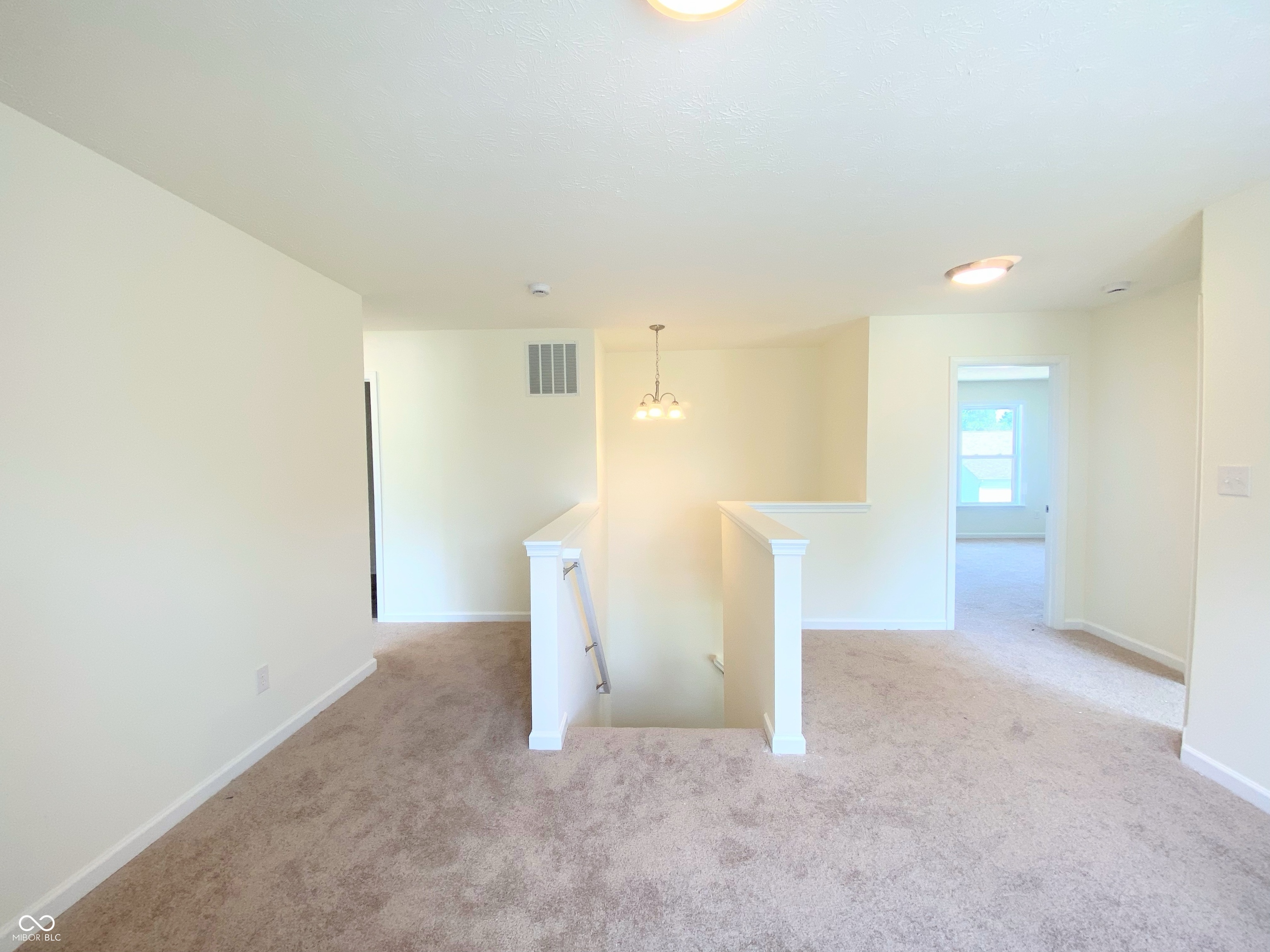 2021 Sandhill Drive Seymour, IN 47274 - Photo 17 of 37