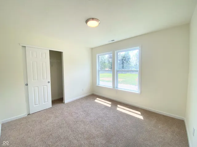 $277,500 | 2021 Sandhill Drive, Seymour, IN 47274