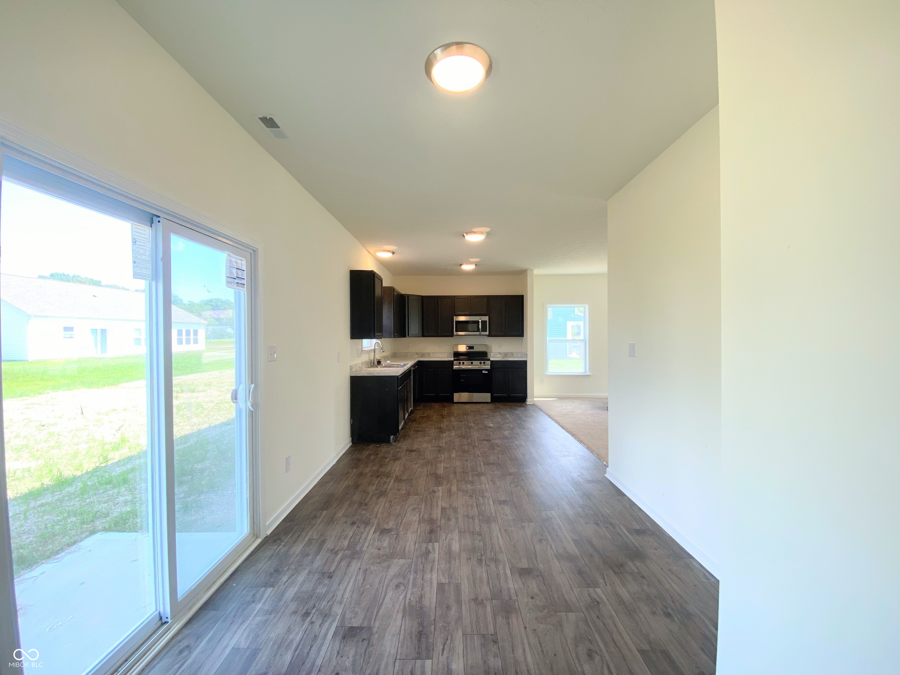 2021 Sandhill Drive Seymour, IN 47274 - Photo 7 of 37