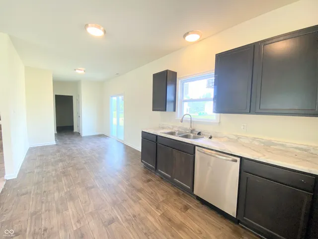 $277,500 | 2021 Sandhill Drive, Seymour, IN 47274