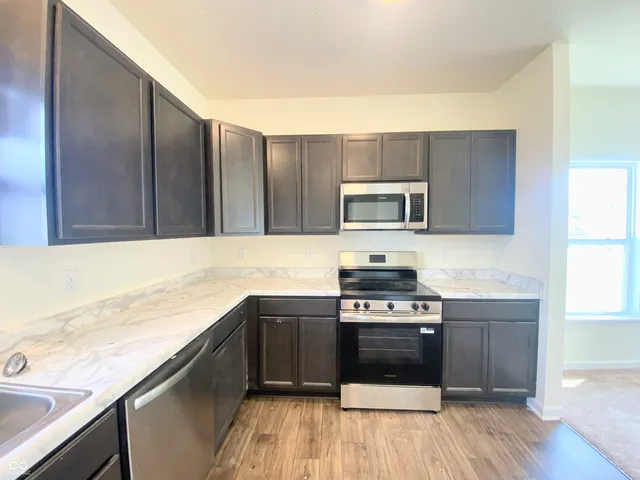 $277,500 | 2021 Sandhill Drive, Seymour, IN 47274