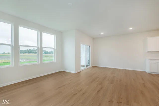 $320,000 | 572 Garrow Drive, Westfield, IN 46074