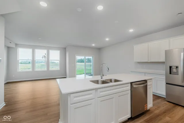 $320,000 | 572 Garrow Drive, Westfield, IN 46074