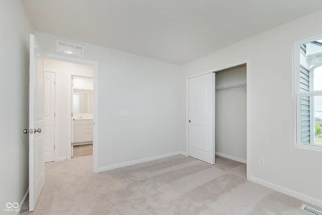 $320,000 | 572 Garrow Drive, Westfield, IN 46074