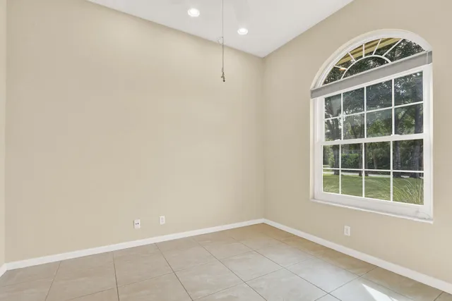 $4,900 | 15096 76th Trail North, Palm Beach Gardens, FL 33418