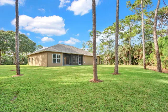 $4,900 | 15096 76th Trail North, Palm Beach Gardens, FL 33418