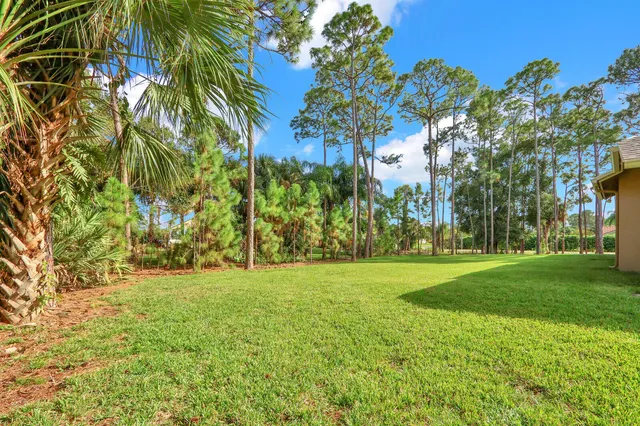 $4,900 | 15096 76th Trail North, Palm Beach Gardens, FL 33418