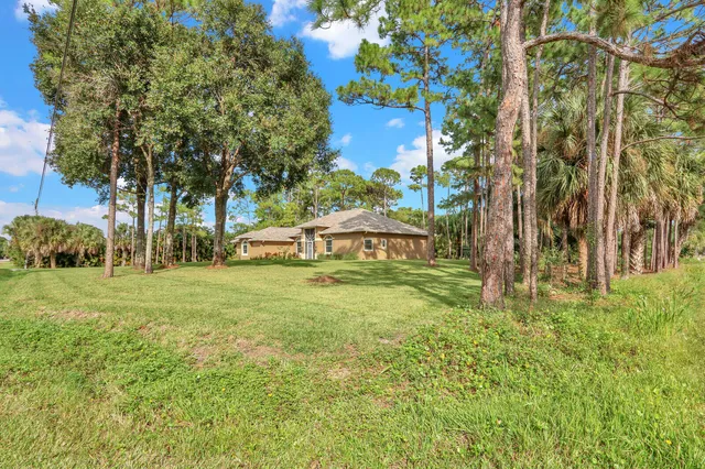 $4,900 | 15096 76th Trail North, Palm Beach Gardens, FL 33418