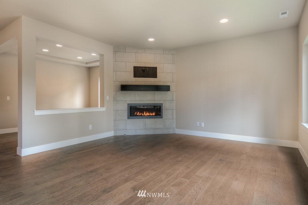 4424 215th Place Southeast, Unit CT 24 Bothell, WA 98021 - Photo 8 of 22 Gallery Image 8