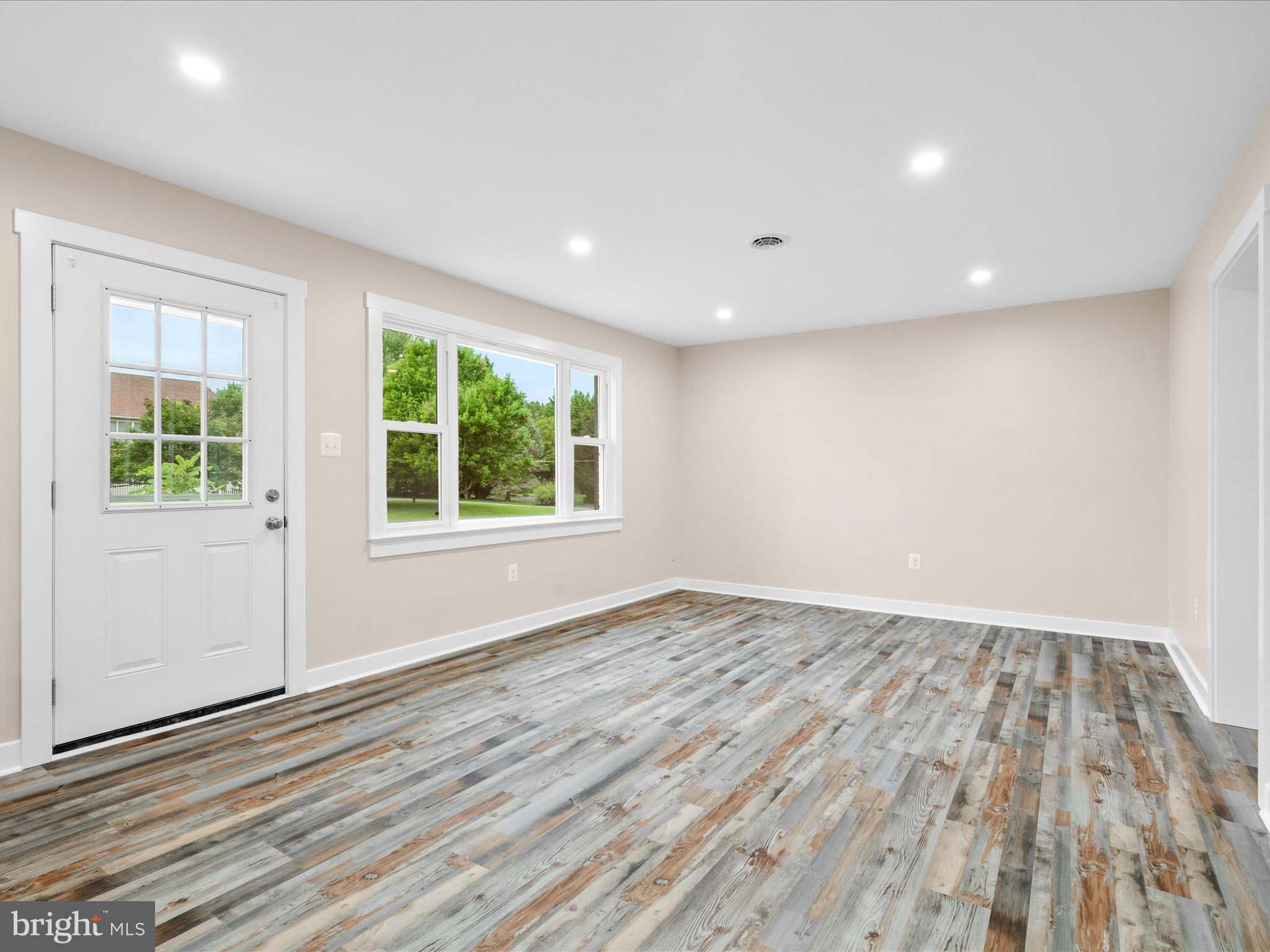 14150 Harrisville Road Mount Airy, MD 21771 - Photo 13 of 43 14202 Harrisville Rd-013