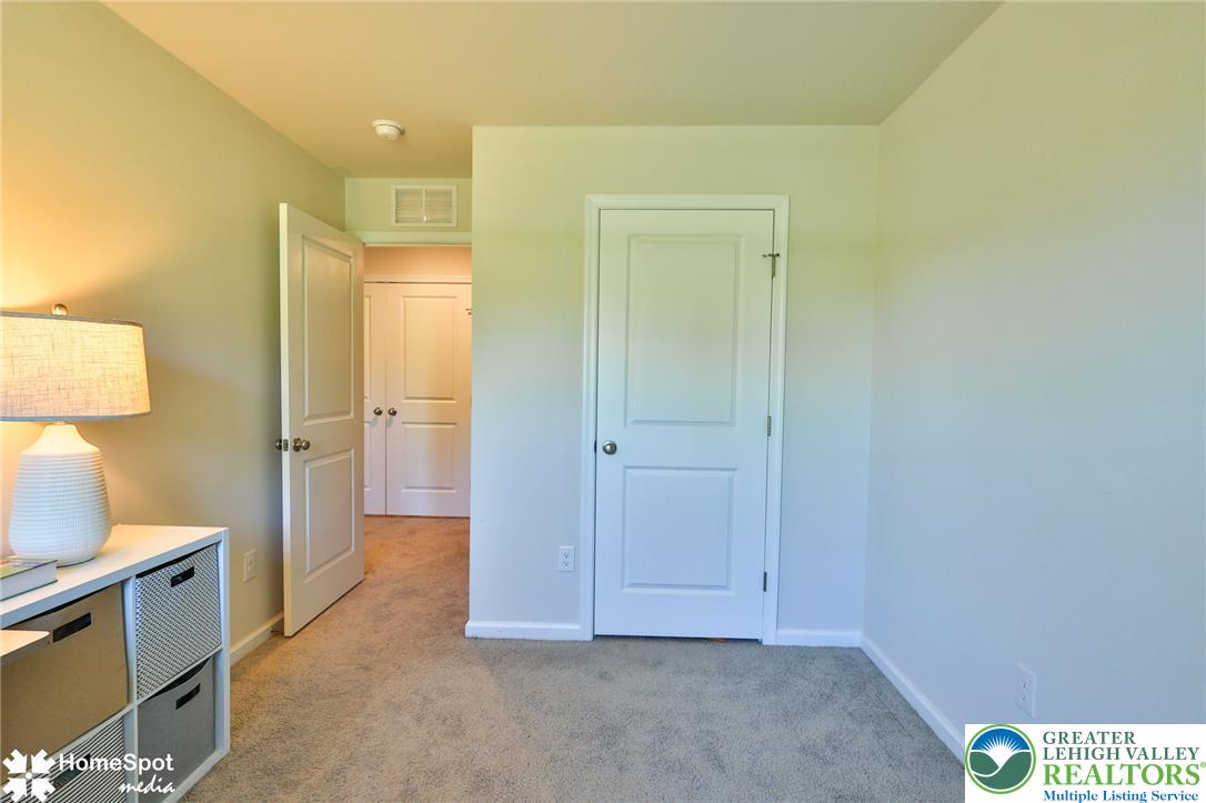 1224 Martin Road Breinigsville, PA 18031 - Photo 19 of 26