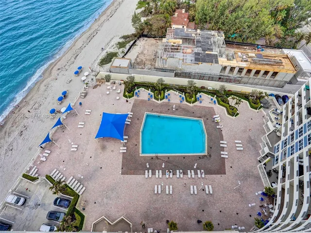 $5,000 | 3180 South Ocean Drive, Unit 1709, Hallandale Beach, FL 33009