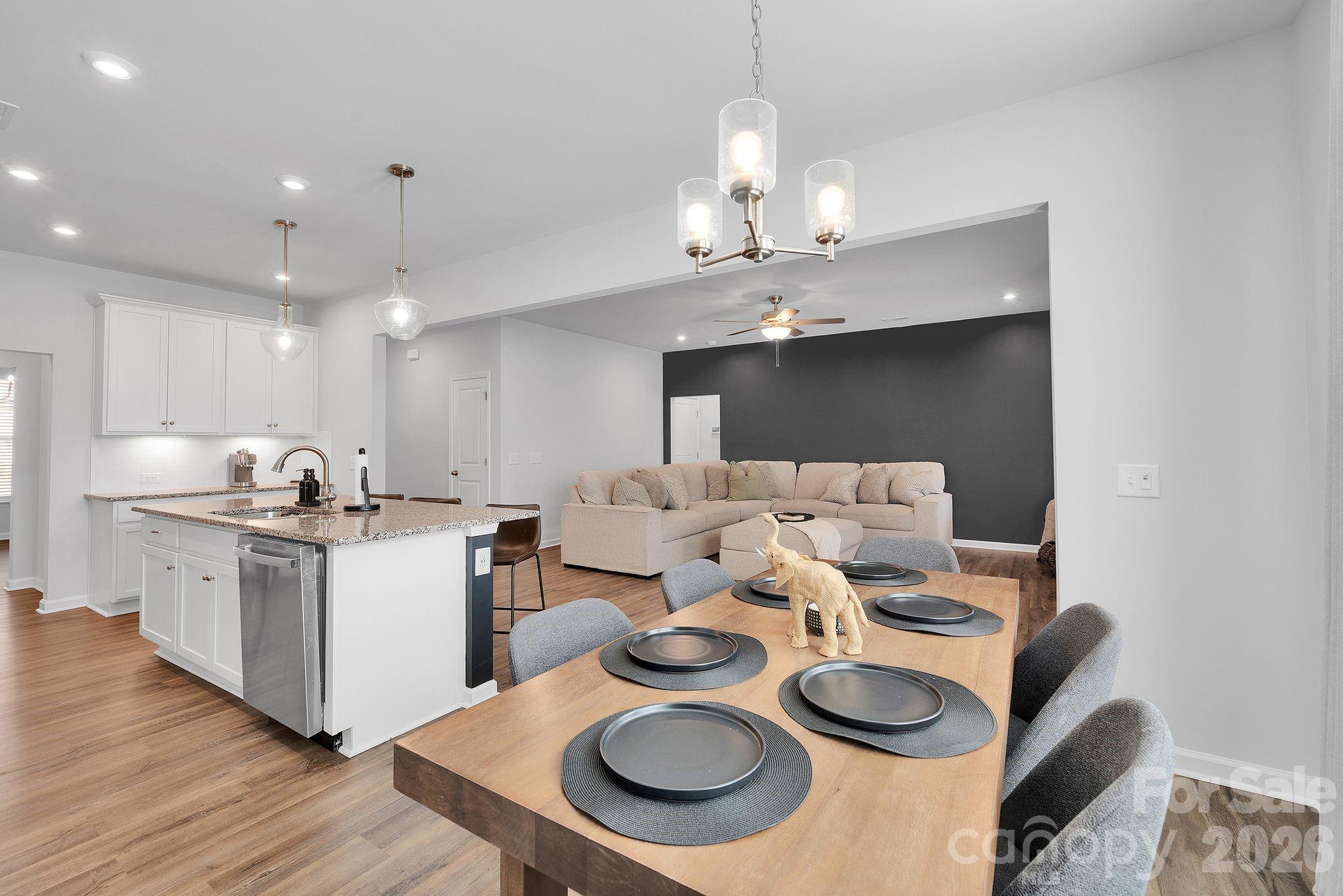 6409 Alanbrook Road Charlotte, NC 28215 - Photo 11 of 42