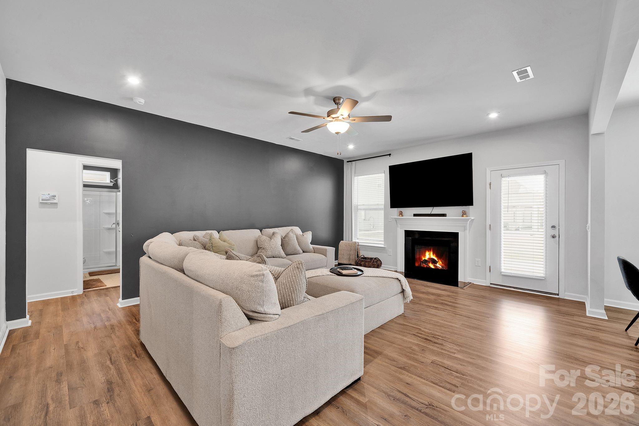 6409 Alanbrook Road Charlotte, NC 28215 - Photo 12 of 42