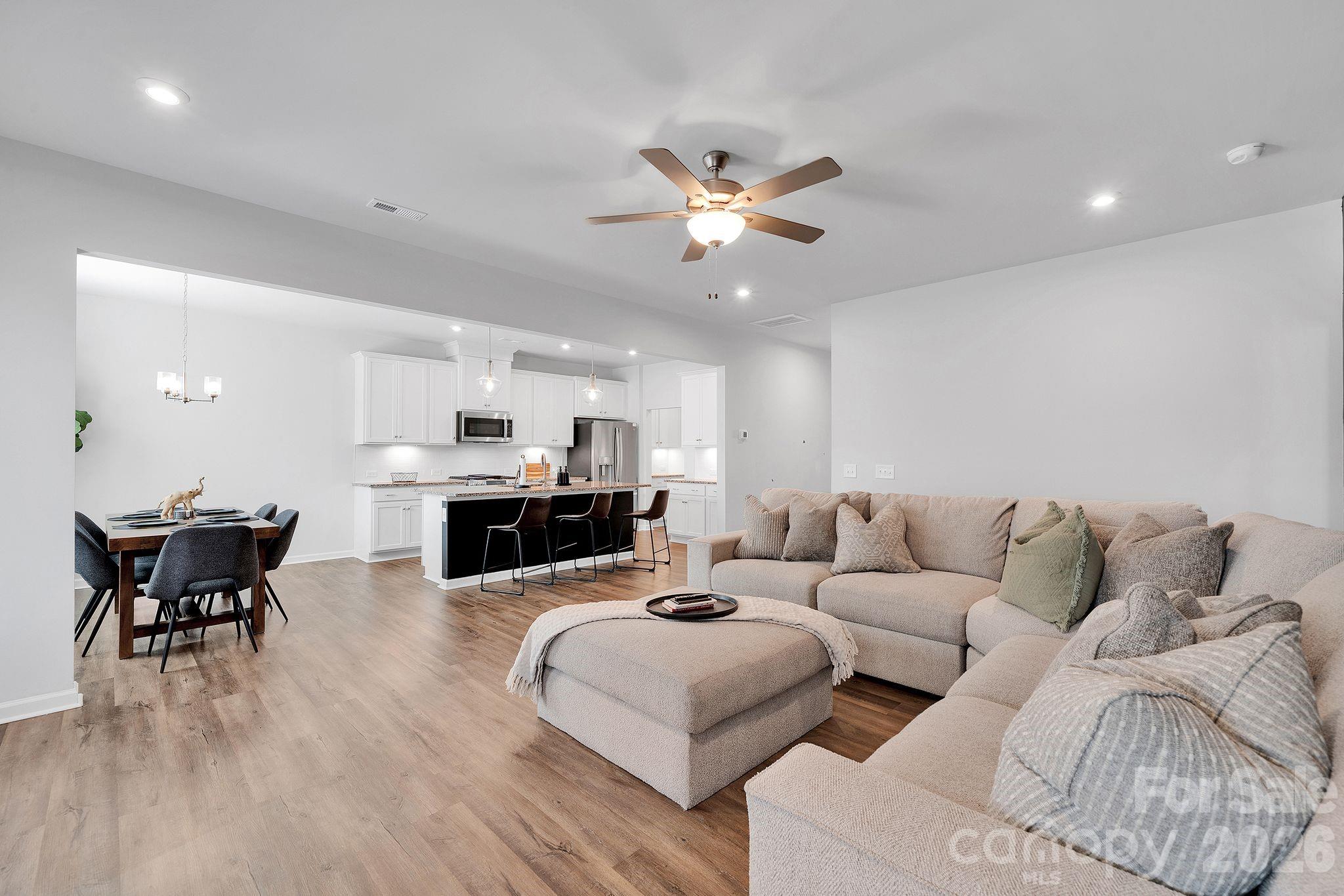 6409 Alanbrook Road Charlotte, NC 28215 - Photo 14 of 42