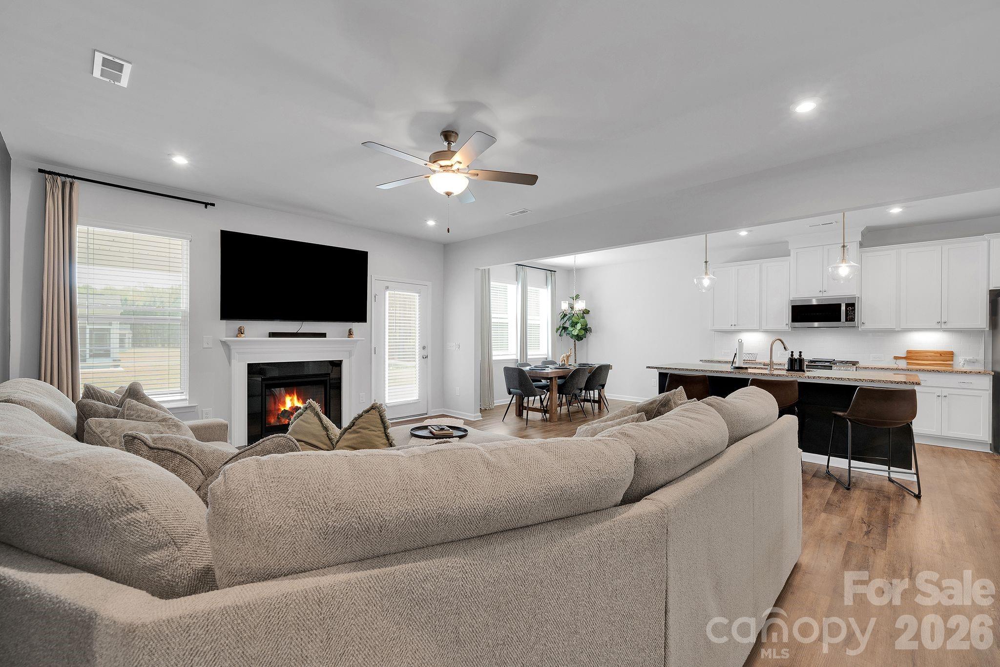 6409 Alanbrook Road Charlotte, NC 28215 - Photo 15 of 42