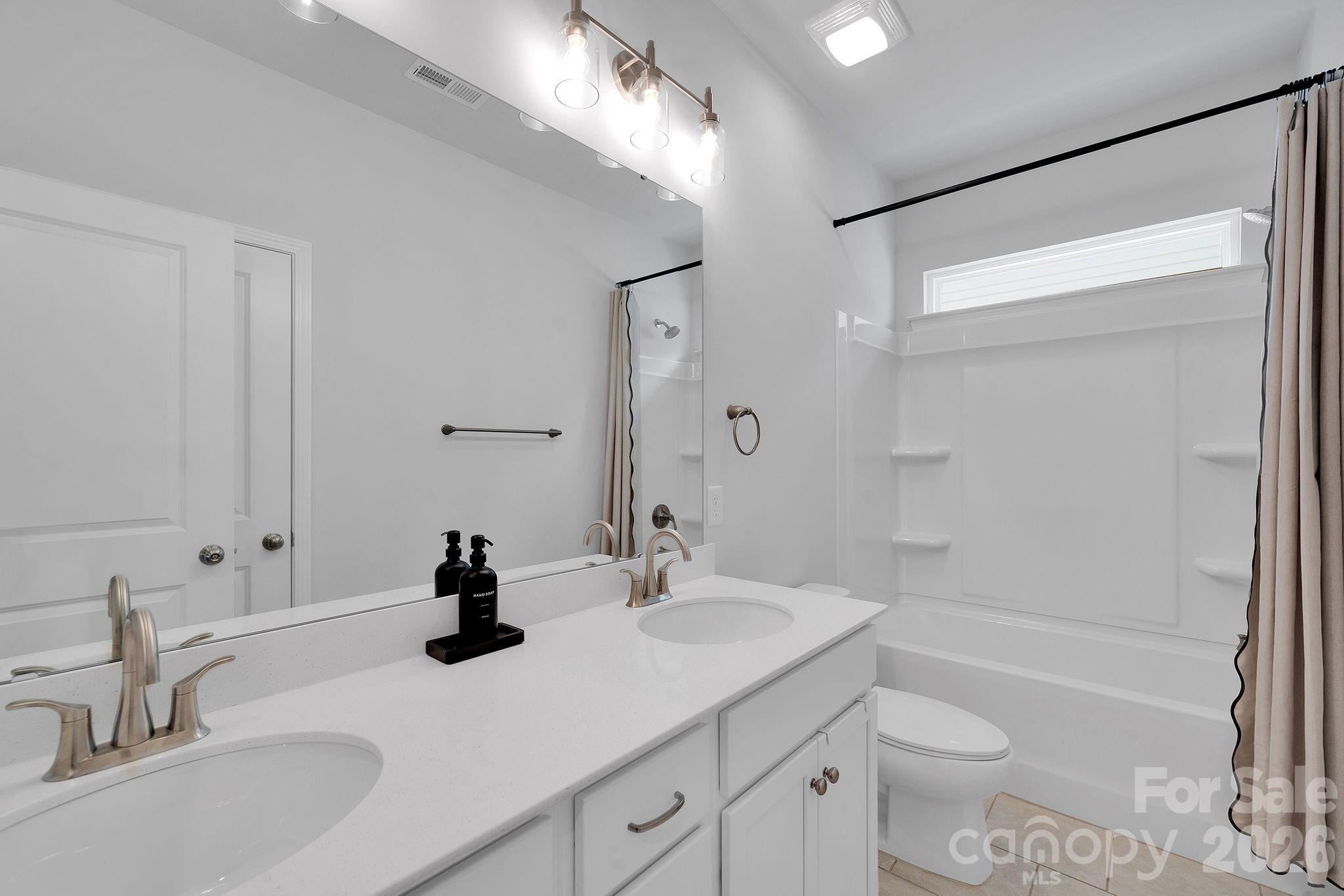 6409 Alanbrook Road Charlotte, NC 28215 - Photo 21 of 42