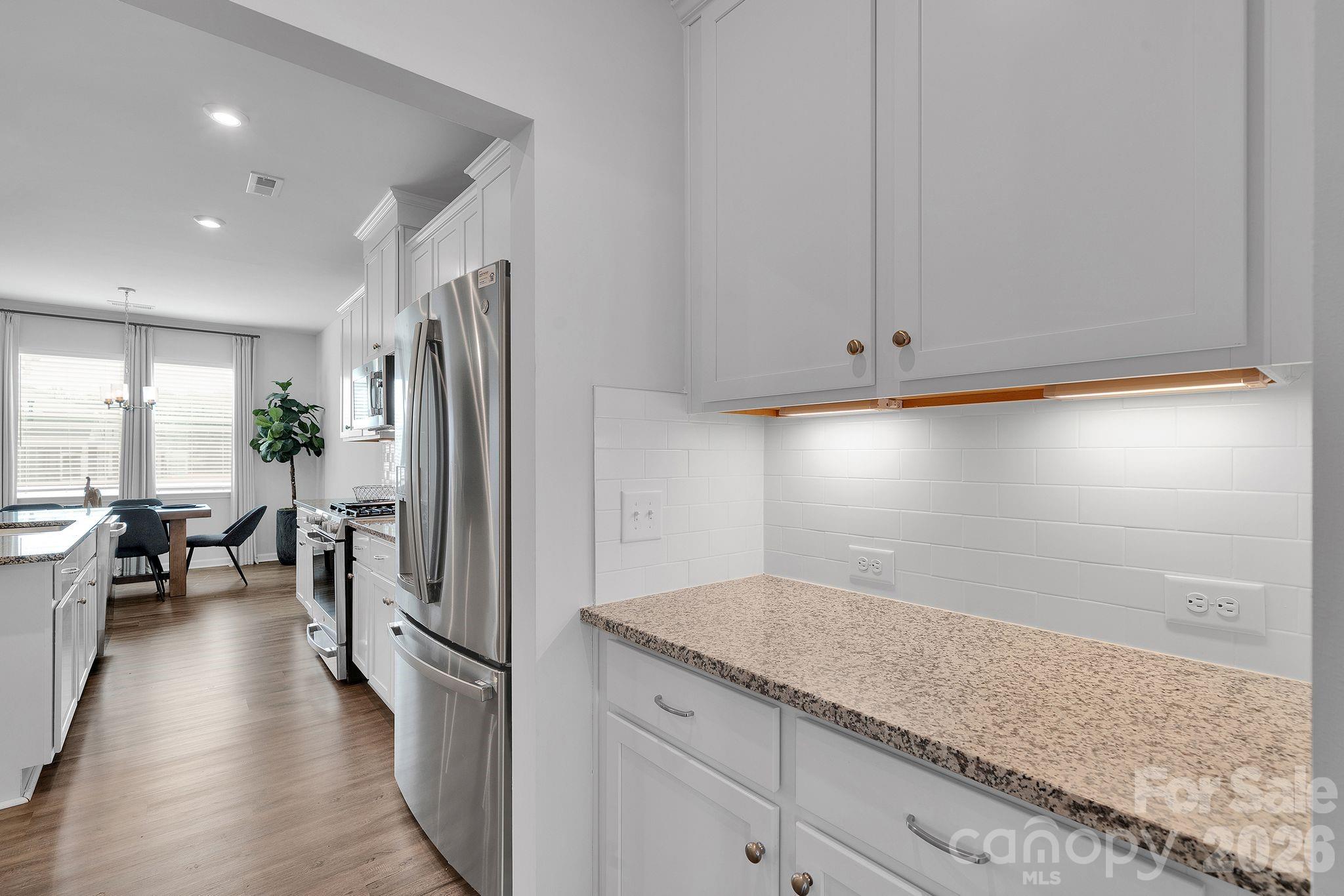 6409 Alanbrook Road Charlotte, NC 28215 - Photo 6 of 42