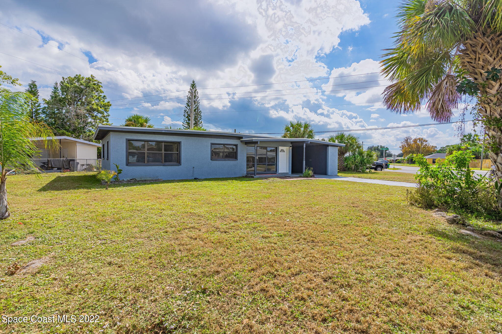 302 Prospect Avenue Cocoa, FL 32922 - Photo 2 of 28 a view of a house with a swimming pool