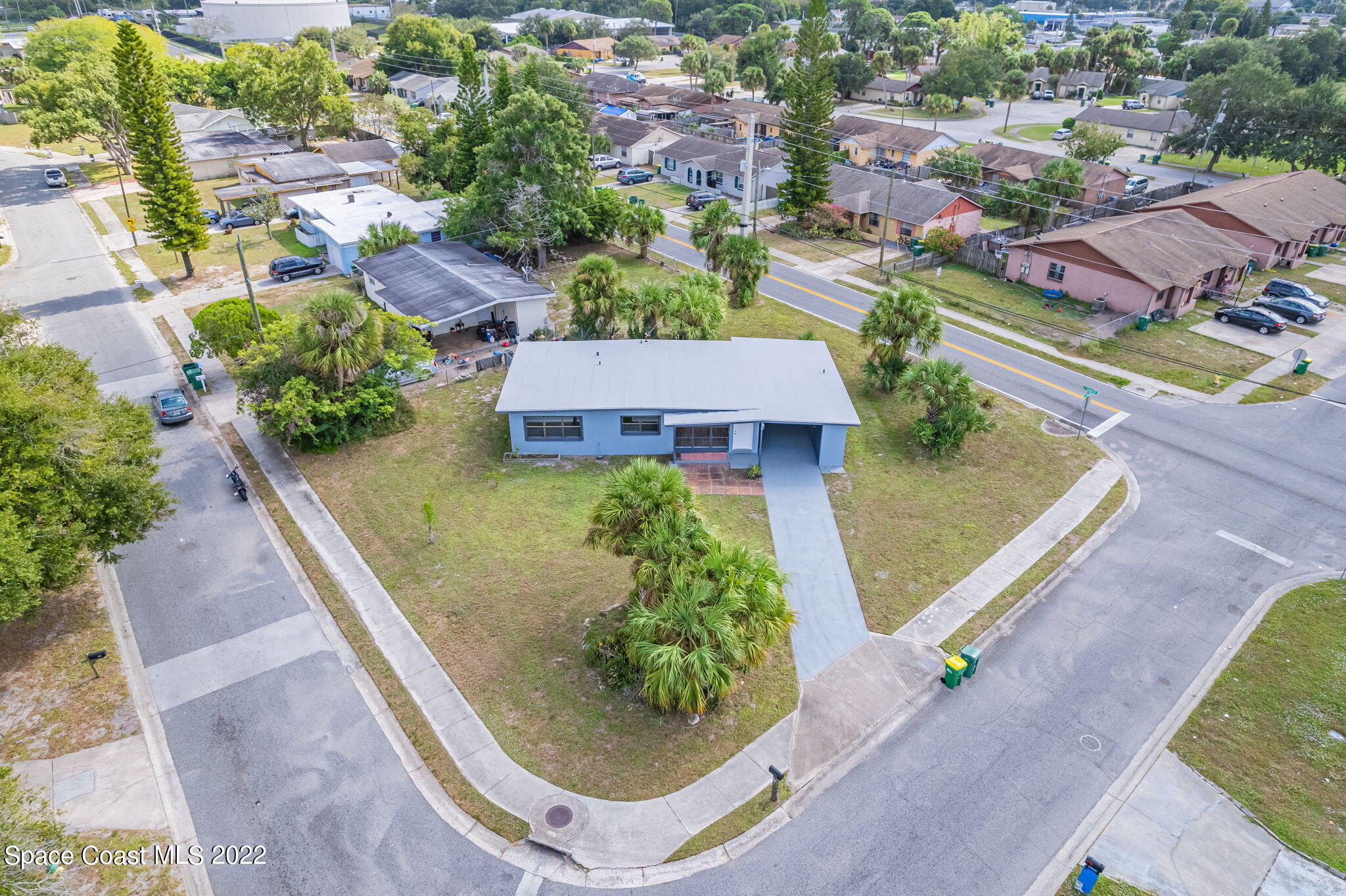 302 Prospect Avenue Cocoa, FL 32922 - Photo 4 of 28