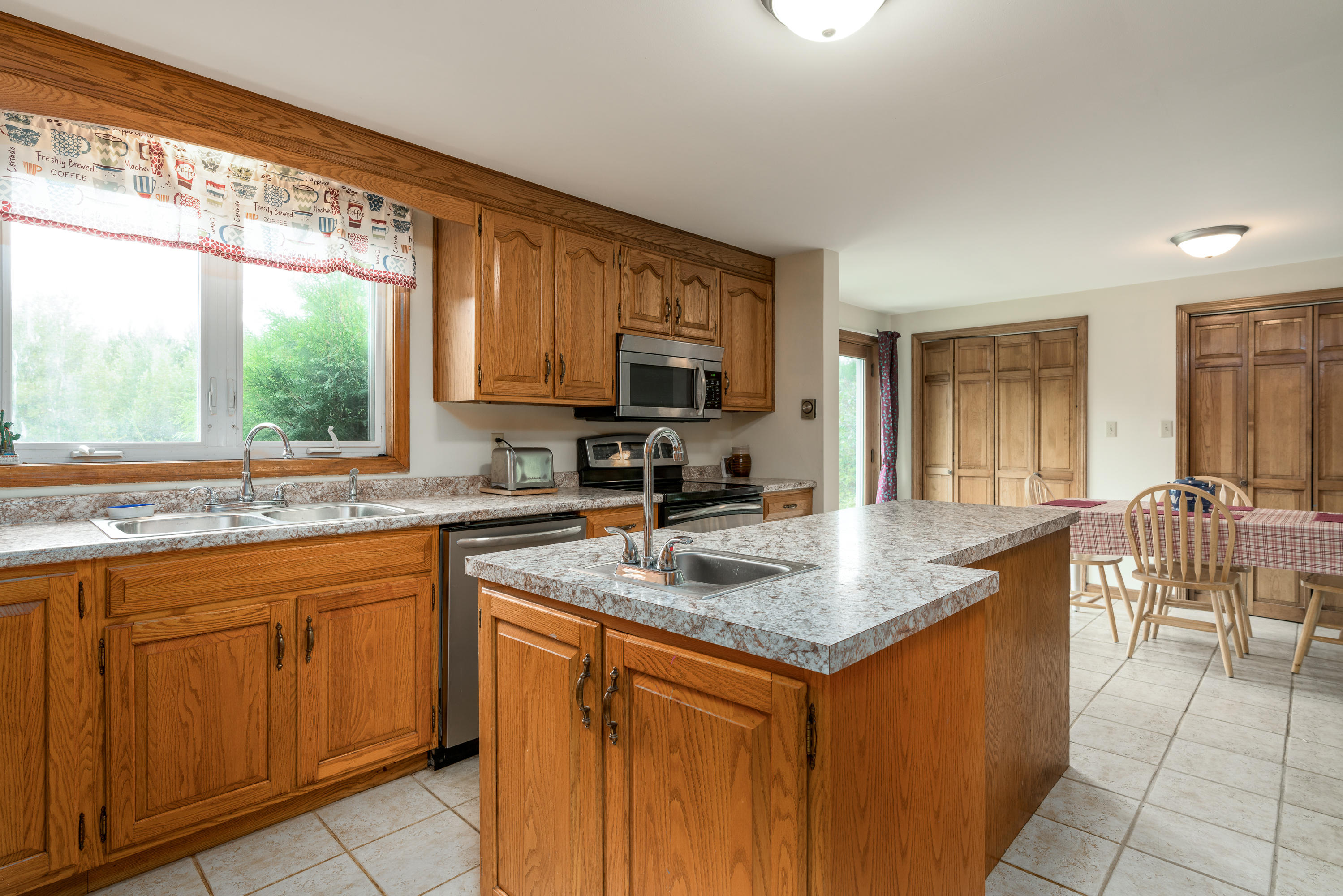 15 Murch Road Freeport, ME 04032 - Photo 7 of 39 15murchroad-7