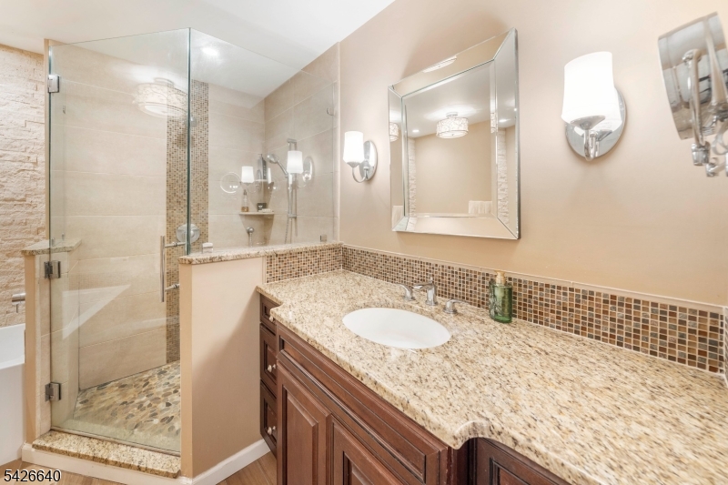 38 Angela Way Berkeley Heights, NJ 07922 - Photo 12 of 22